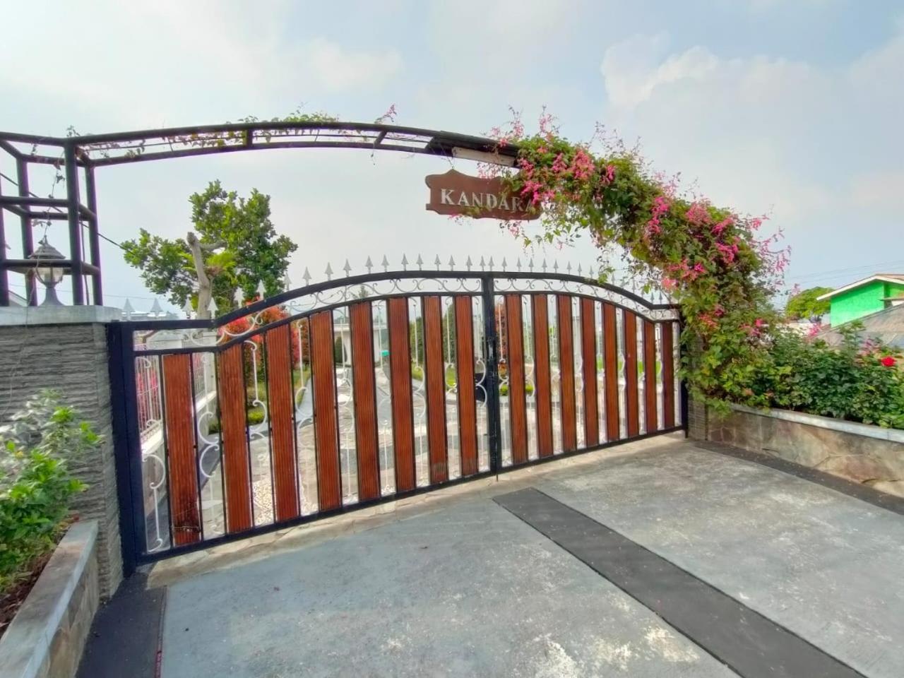 Villa Kandara Hanjawar Puncak Sindanglaya エクステリア 写真