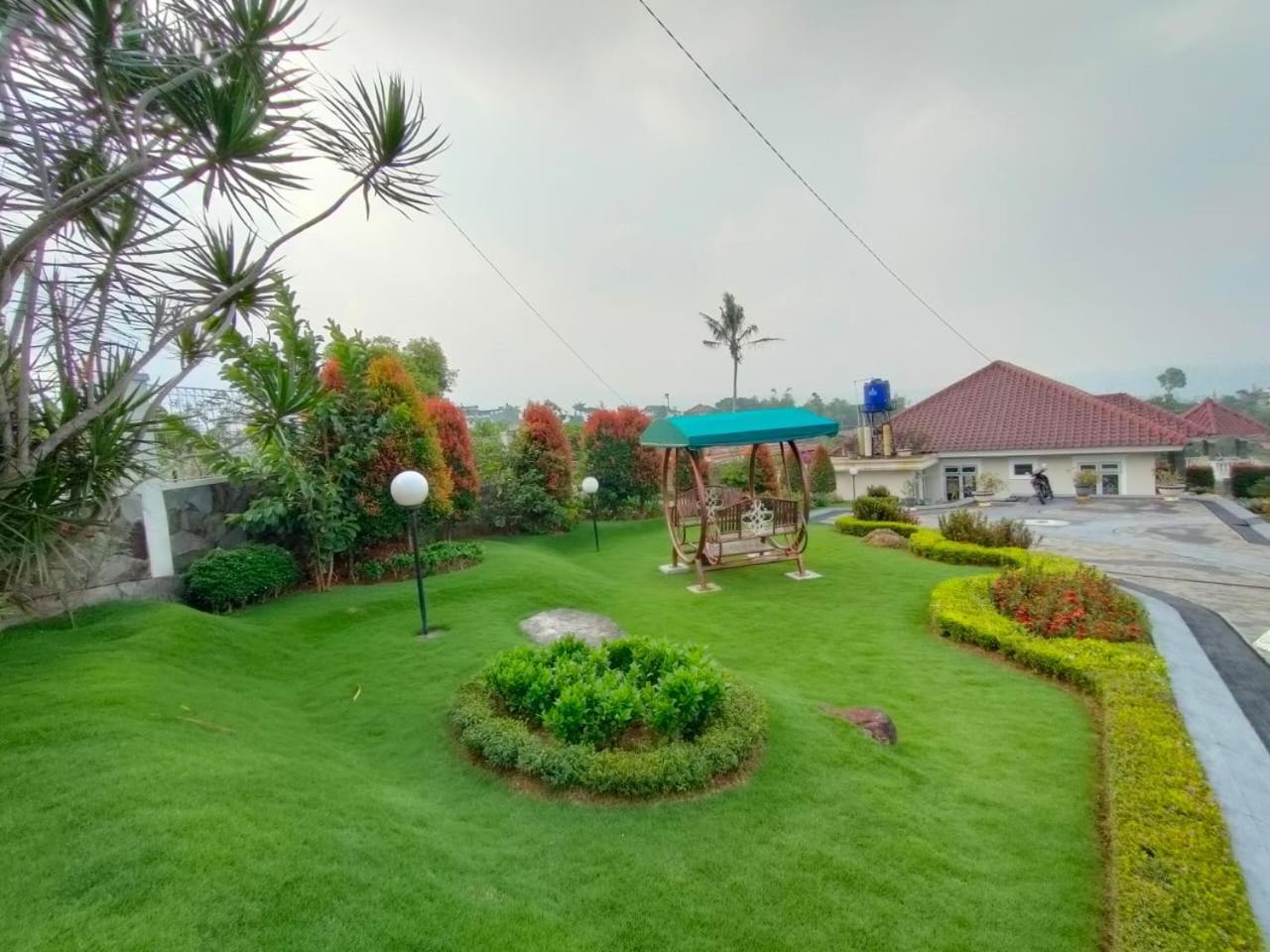 Villa Kandara Hanjawar Puncak Sindanglaya エクステリア 写真