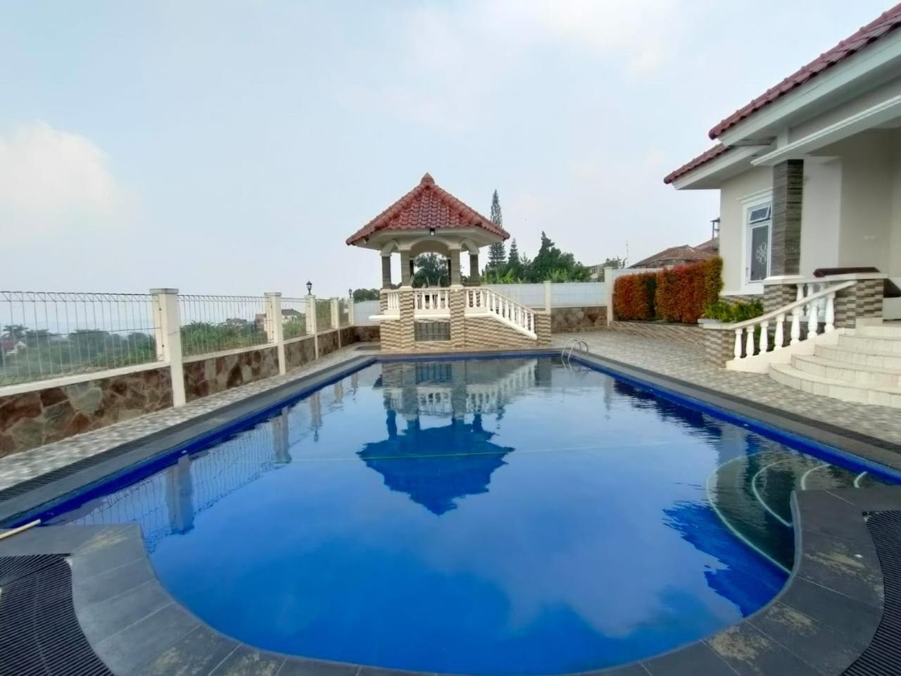 Villa Kandara Hanjawar Puncak Sindanglaya エクステリア 写真